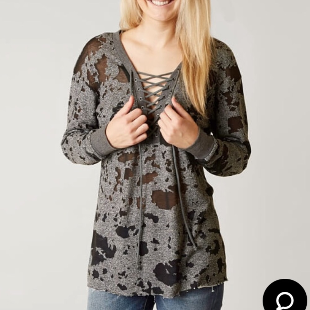 🔵 Buckle - Gilded Intent burnout sweatshirt